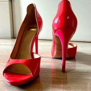 Guess by Marciano patent leather pink stiletto heels